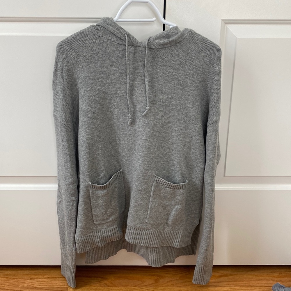 Grey hooded sweater
